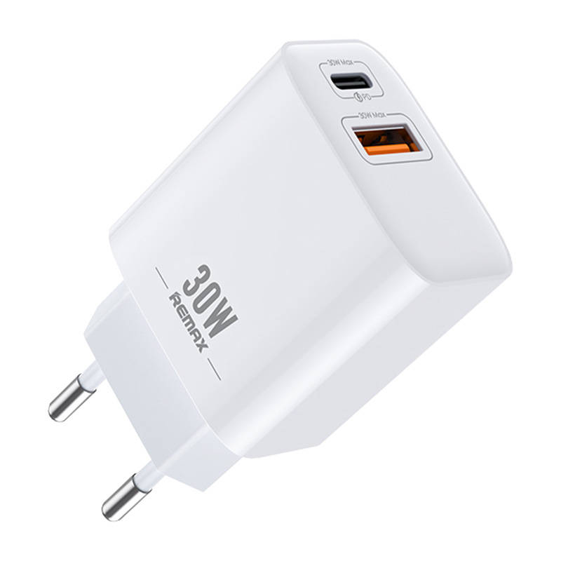 Remax RP-U82 USB-A, USB-C PD hálózati töltő adapter 30W (fehér)