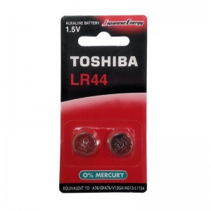 Toshiba alkáli gombelem LR44 2 db